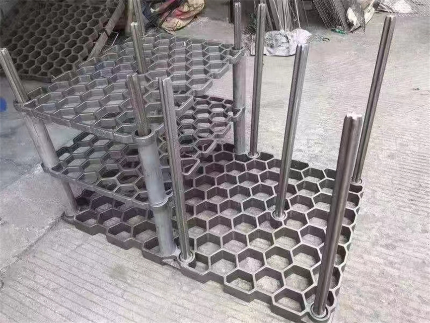 可调节分层组合工装